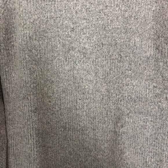 Like new women’s cowl neck tunic sweater size XS - Picture 5 of 5